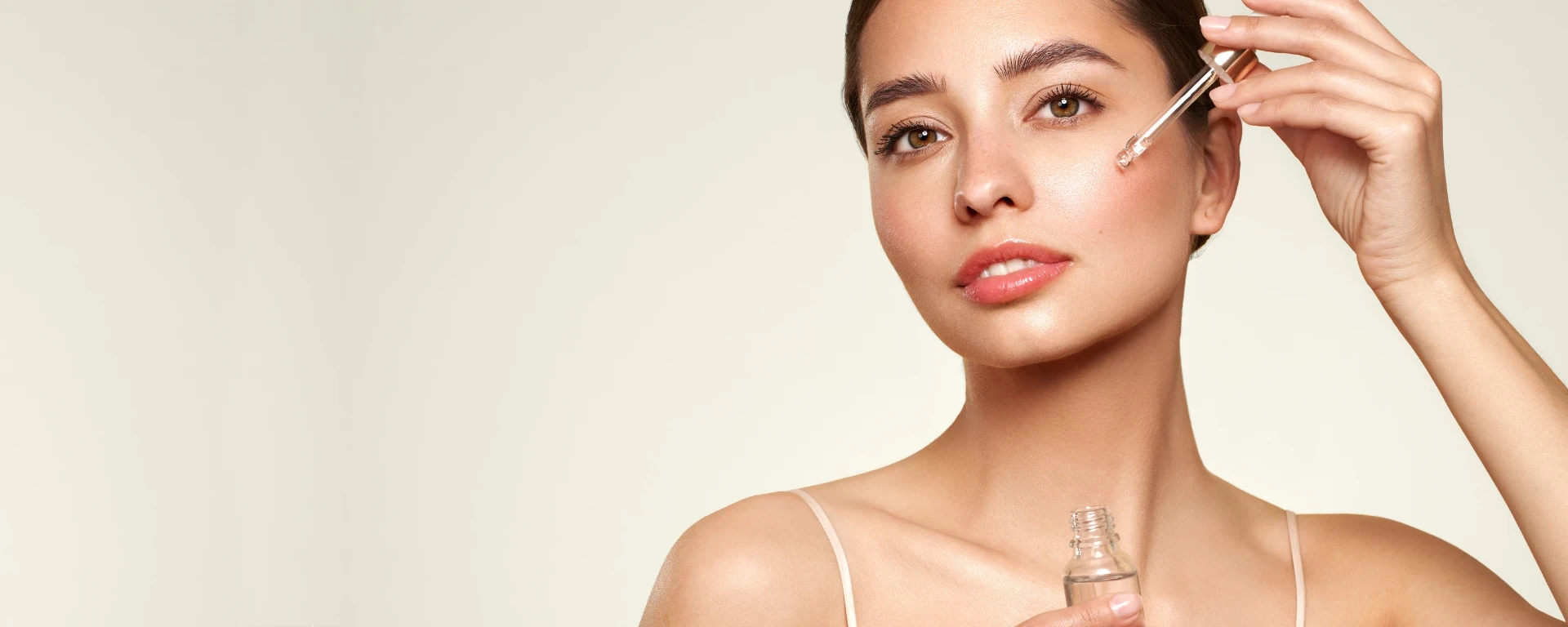 Microneedling + Skincare: What to Use (and Avoid) for the Best Results | The SKIN Report Podcast with Dr. Simran Sethi